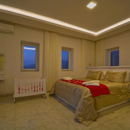 Villa Alisa *